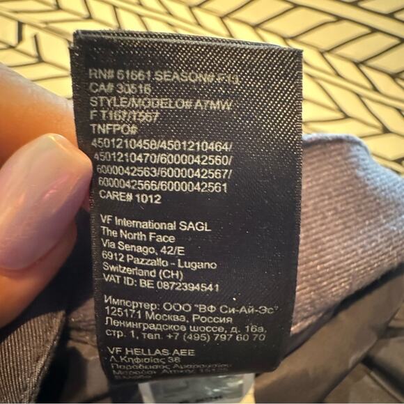 The Northface Women’s Freedom Hyvent Insulated Pants size Medium in Blue/gray - Picture 12 of 13